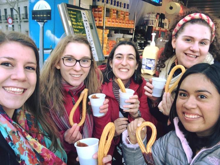 churros-con-chocolate